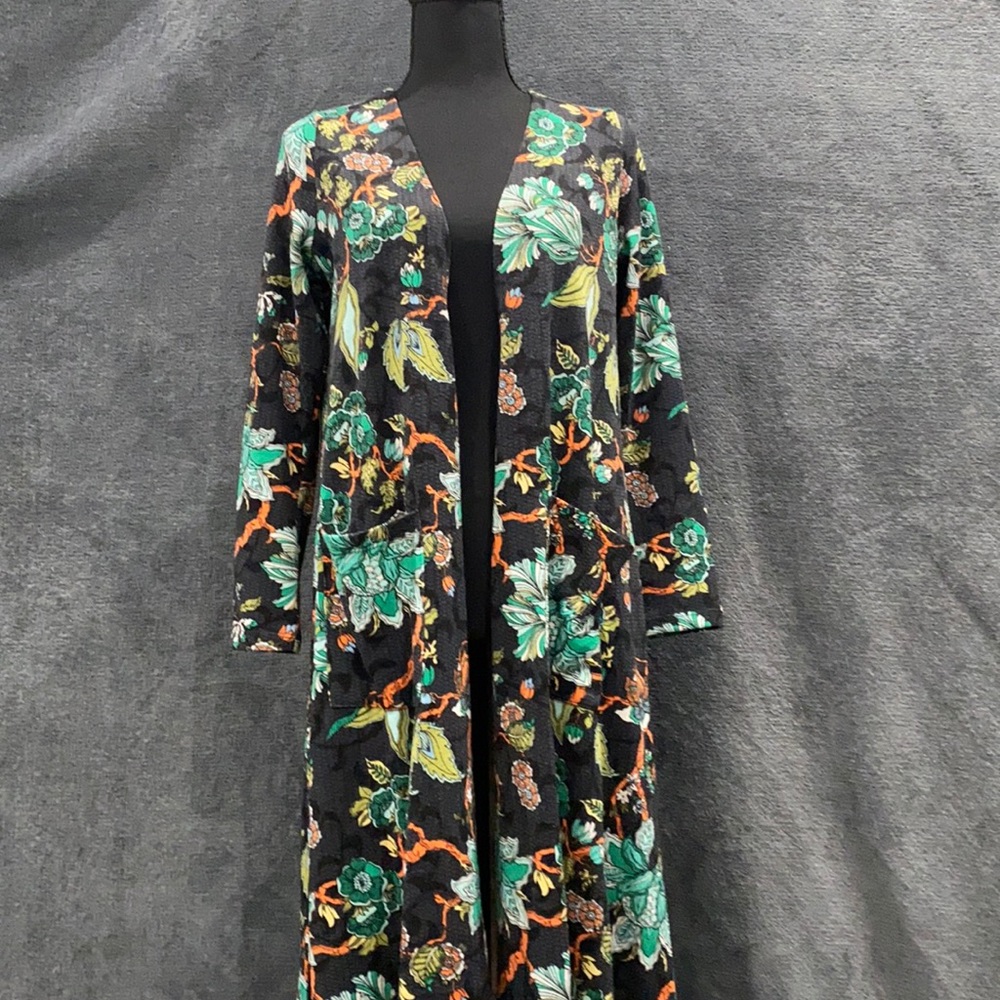 Beautiful Lularoe cardigan